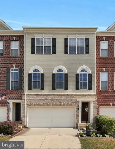 6819 Hartzell Hill Ln, Haymarket, VA 20169-4923