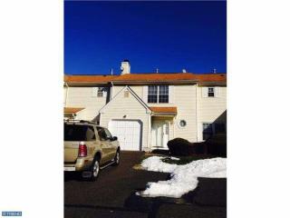 24 Pilgrim Ct, Trenton, NJ 08628-3607