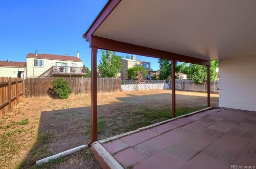 1618 Genoa St, Denver CO  80011-5325 exterior