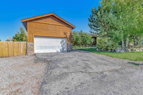 15326 Waterloo Cir, Truckee, CA 96161-1324