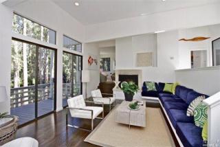 170 Rancheria Rd, San Rafael, CA 94904-2751