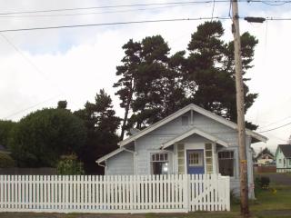 2116 10th St, Lees Camp OR  97141-3913 exterior