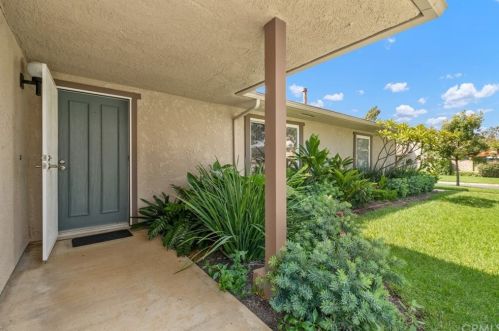 5142 Maple, Irvine CA  92612-2337 exterior