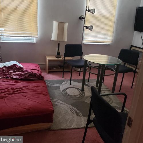 2650 61 St, Philadelphia PA 19142-3511 exterior