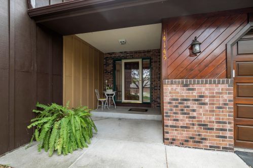 14145 Guthrie Ave, Saint Paul MN  55124-6720 exterior