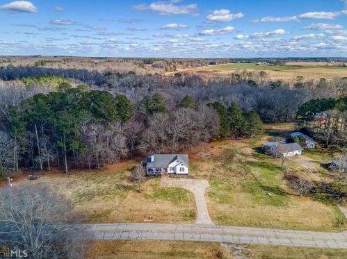 3318 Chandler Rd, Good Hope, GA 30641-2555