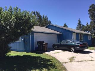 1947 33 St, Eagle Crest OR  97756-9778 exterior