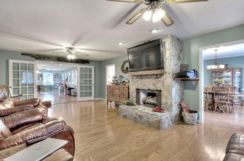 2302 Frettiesburg Dr, Rockmart, GA 30153-3600