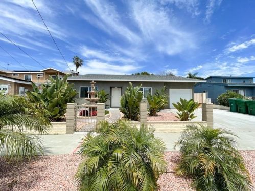 1310 Breeze St, Oceanside, CA 92058-2262