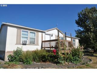 18095 Beaver Dike Rd, Westport OR  97016-2018 exterior