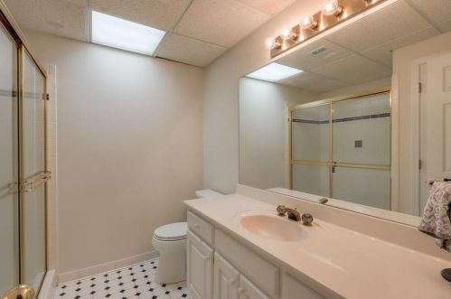 1775 Brandon Hall Dr, Atlanta GA  30350-3706 exterior