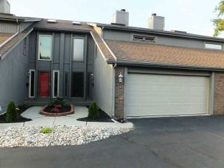 1142 Bernath Pkwy, Toledo, OH 43615-6743