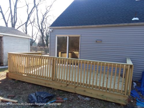 59 Howard Ave, Tinton Falls, NJ 07724-2612