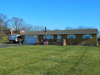 5130 River Rd, Springfield, OH 45502-7517