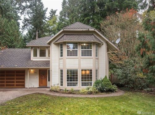 17701 137th Ct, Redmond, WA 98052-2163