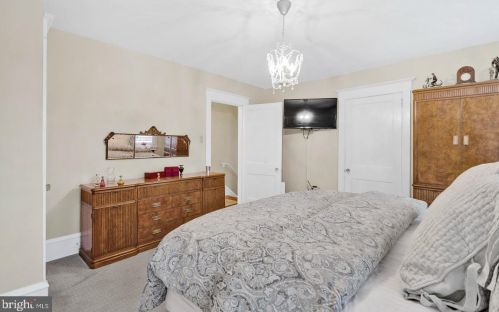 415 2nd Ave, Haddon Heights NJ  08035-1406 exterior