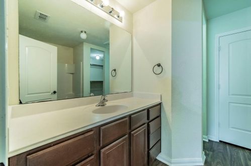 14271 Greenhaw Ln, Dallas TX 75253-5081 exterior