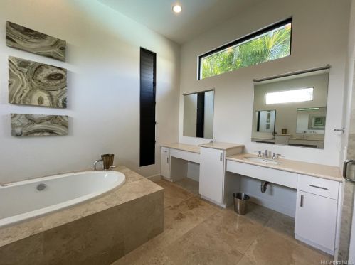 525 Ahakea St, Honolulu HI 96816-4702 exterior