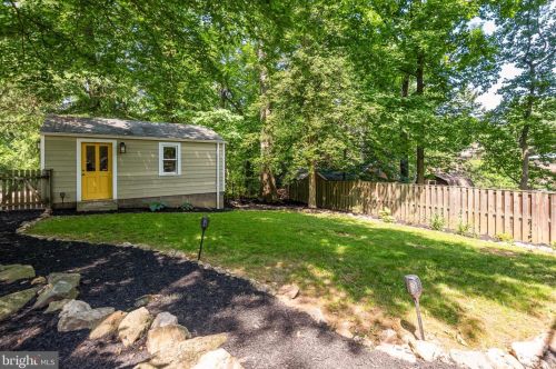 8018 Maple Ave, Silver Spring MD 20912-6317 exterior