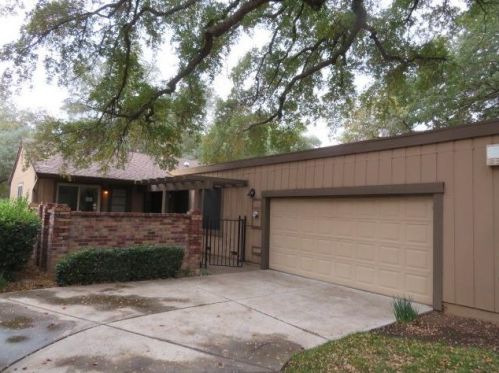 6918 Toluca Ln, Citrus Heights, CA 95621-4321