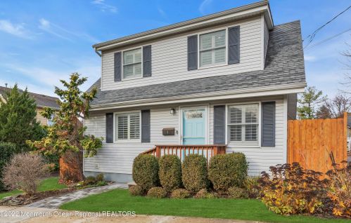 9 Navesink Ave, Atlantic Highlands, NJ 07716-2132