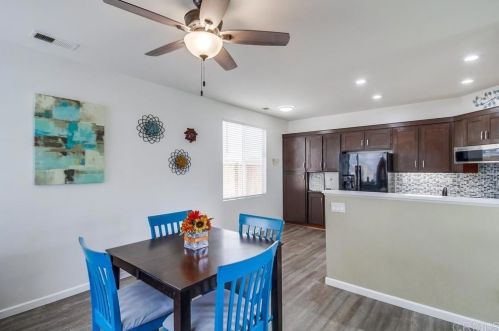2402 La Costa Ave, Chula Vista CA  91915-1406 exterior
