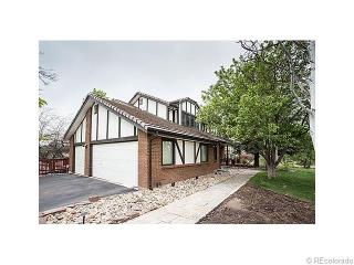 18776 Briarwood Dr, Aurora, CO 80016-2102