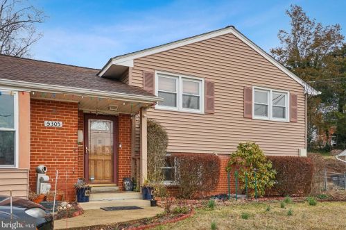 5305 Juxon Pl, Springfield VA  22151-1904 exterior