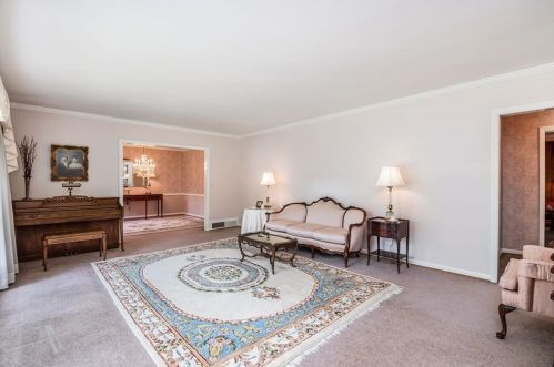 1386 Moores Mill Rd, Atlanta GA  30327-1432 exterior