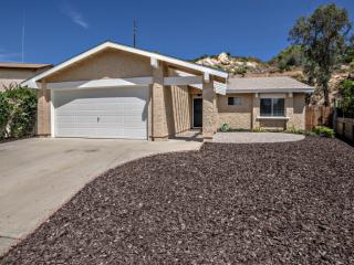 14750 Gail Park Ln, Poway, CA 92064-2916