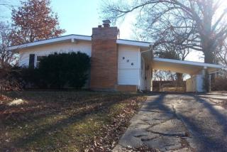 906 Clark St, Warrensburg, MO 64093-2532