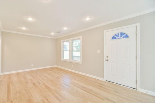 871 Hargis St, Atlanta GA  30315-8605 exterior