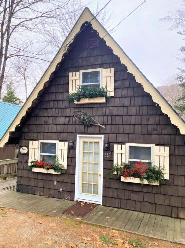 338 Howe Hill Rd, Greenwood, ME 04255-3112