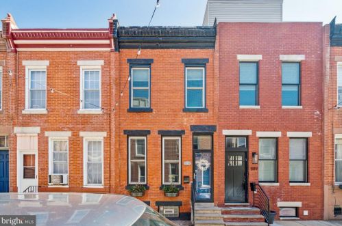 891 Judson St, Philadelphia, PA 19130-1936