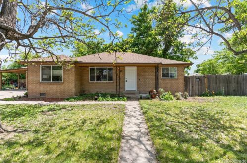 5890 4 Ave, Denver CO 80226-1844 exterior