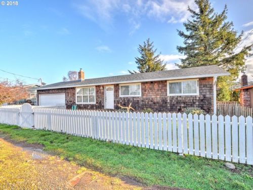 805 King St, Jewell, OR 97138-7431