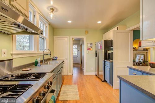 311 Lincoln Ave, Silver Spring MD 20912-5713 exterior