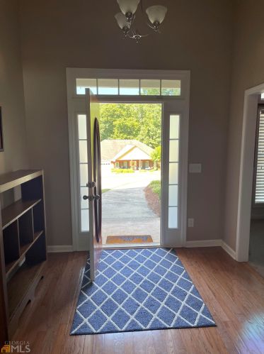 93 Carriage Way, Jefferson, GA 30549-2293