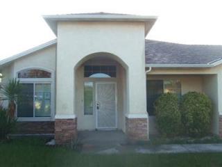 6520 Cornelia Ave, Fresno, CA 93706-9422