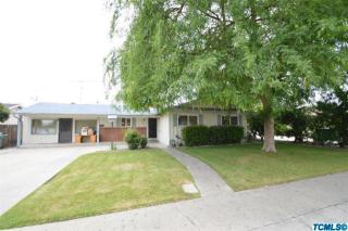 849 Whitney Dr, Visalia, CA 93277-1945