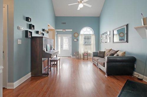 214 Mystic Holw, Holly Springs, GA 30114-5807