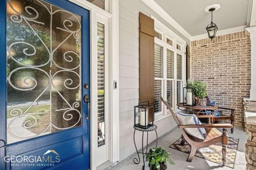 1663 Fredricksberg Dr, Loganville, GA 30052-4672