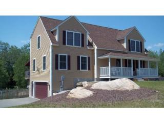 17 Frost Ln, Fremont, NH 03044-3255