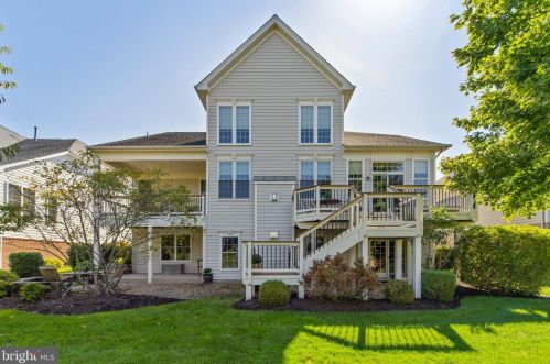 15474 Legacy Way, Haymarket, VA 20169-6115