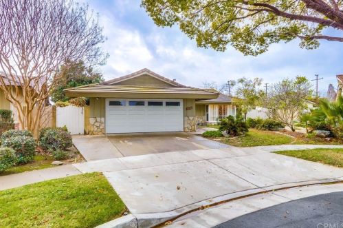 1536 Laster Ave, Anaheim CA  92802-2712 exterior