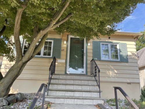 69 Birch St, Bloomfield, NJ 07003-4047