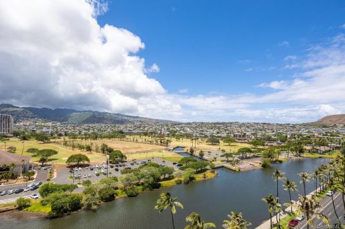 2533 Ala Wai Blvd, Honolulu HI  96815-3437 exterior