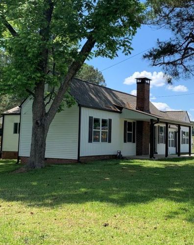 2036 Rockmart Rd, Villa Rica, GA 30180-4348