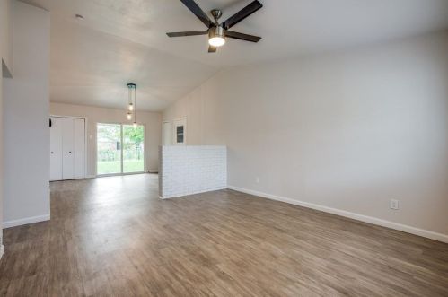 203 Forest Crest Dr, Garland TX  75042-6215 exterior