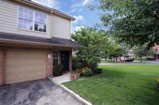 28 Gate House Ct, Morristown, NJ 07960-6976